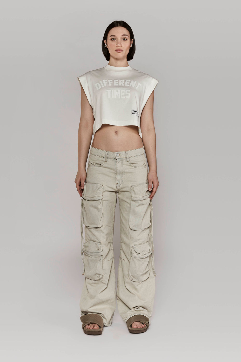 DIFFERENT TIMES CROP TOP / CREAM