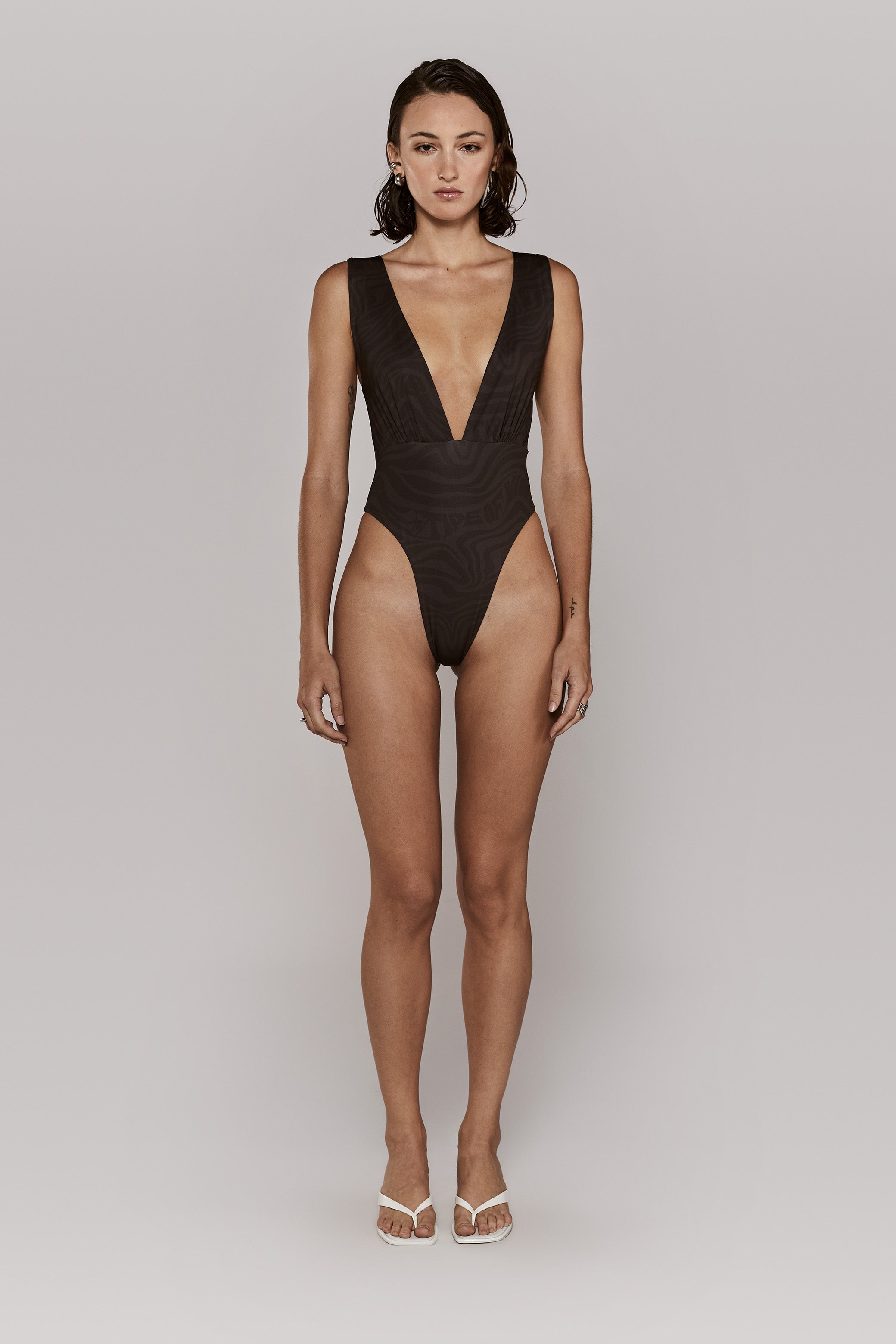 HALTER ONE-PIECE SWIMSUIT / ZEBRA BLACK