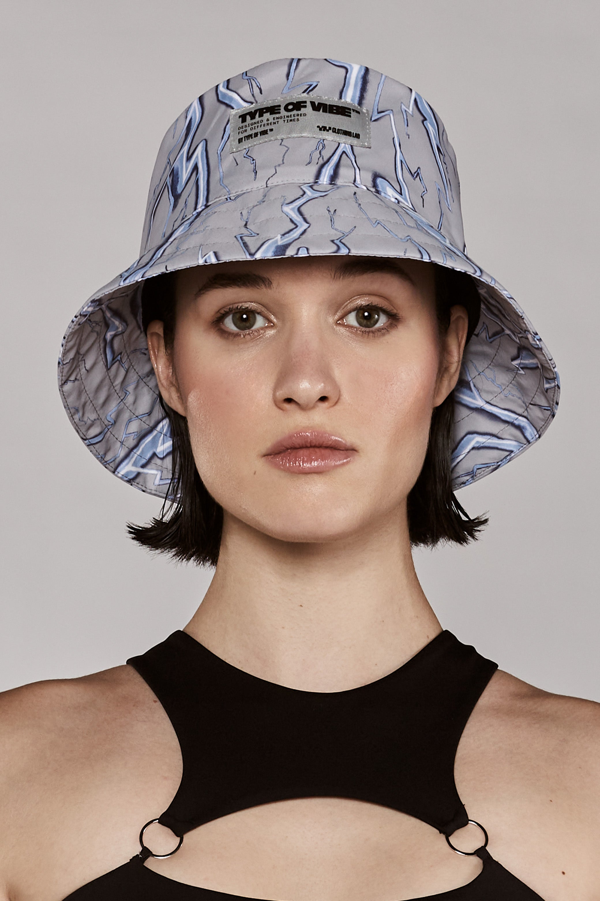 ADJUSTABLE BUCKET HAT / LIGHTNING